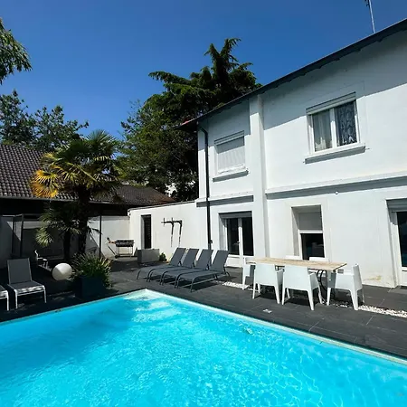 2 Twenty With Pool Lyon Apartment Villeurbanne